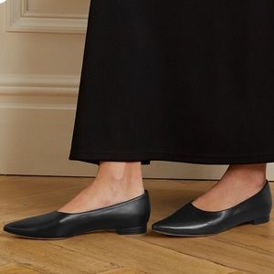 Manolo Blahnik leather flats with dust bag and box